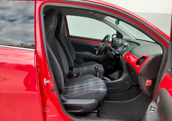 Peugeot 108 cena 39500 przebieg: 67004, rok produkcji 2019 z Świętochłowice małe 781